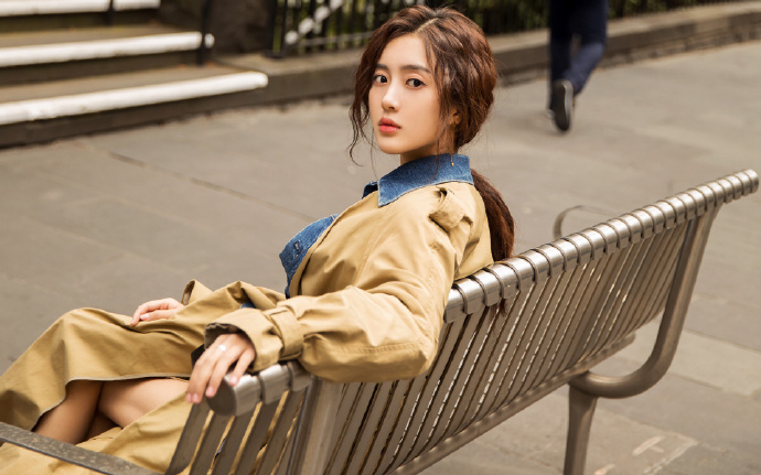 中国花样滑冰俱乐部联赛第二站比赛在哈尔滨开赛 赵宏博到场观赛